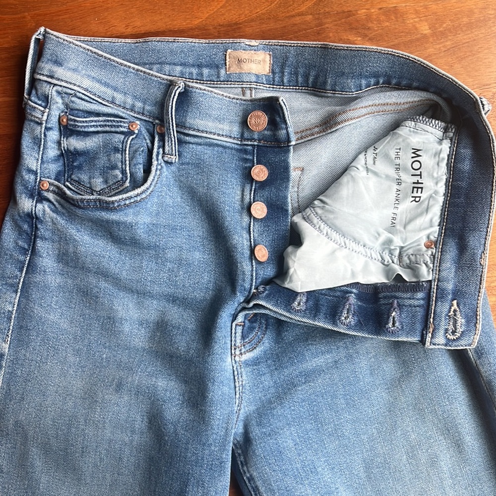 MOTHER The Tripper Ankle Fray Jeans Size 28, EUC - Picture 4 of 8